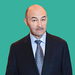 Специалисты